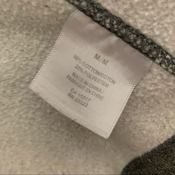 Roots Sweater in Grey | Size Medium - Picture 9 of 9